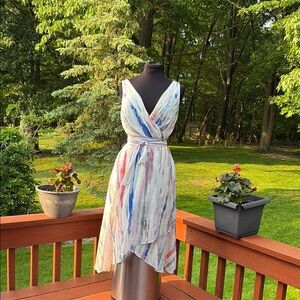 NWT Dkny Blue and White Sleeveless V-Neck Sundress